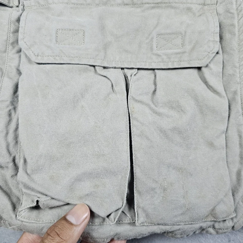 Vintage Banana Republic Safari Travel Vest Mens Medium Beige Tan Hiking Fishing